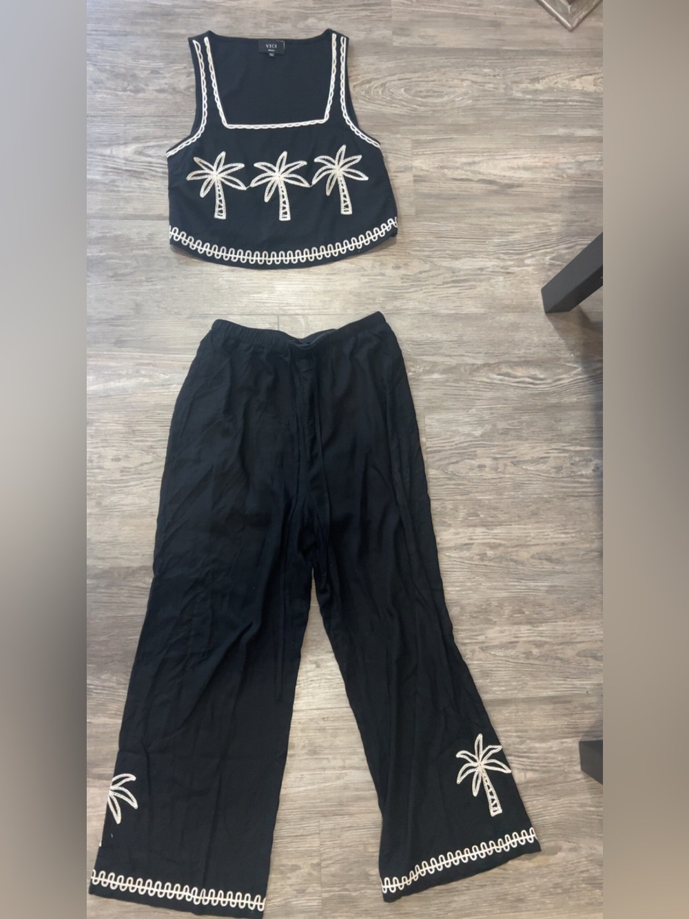 Vici Black Wide-Leg Palm Embroidered Pants